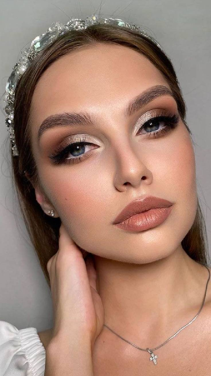 Earthy Tones with Bold Brows